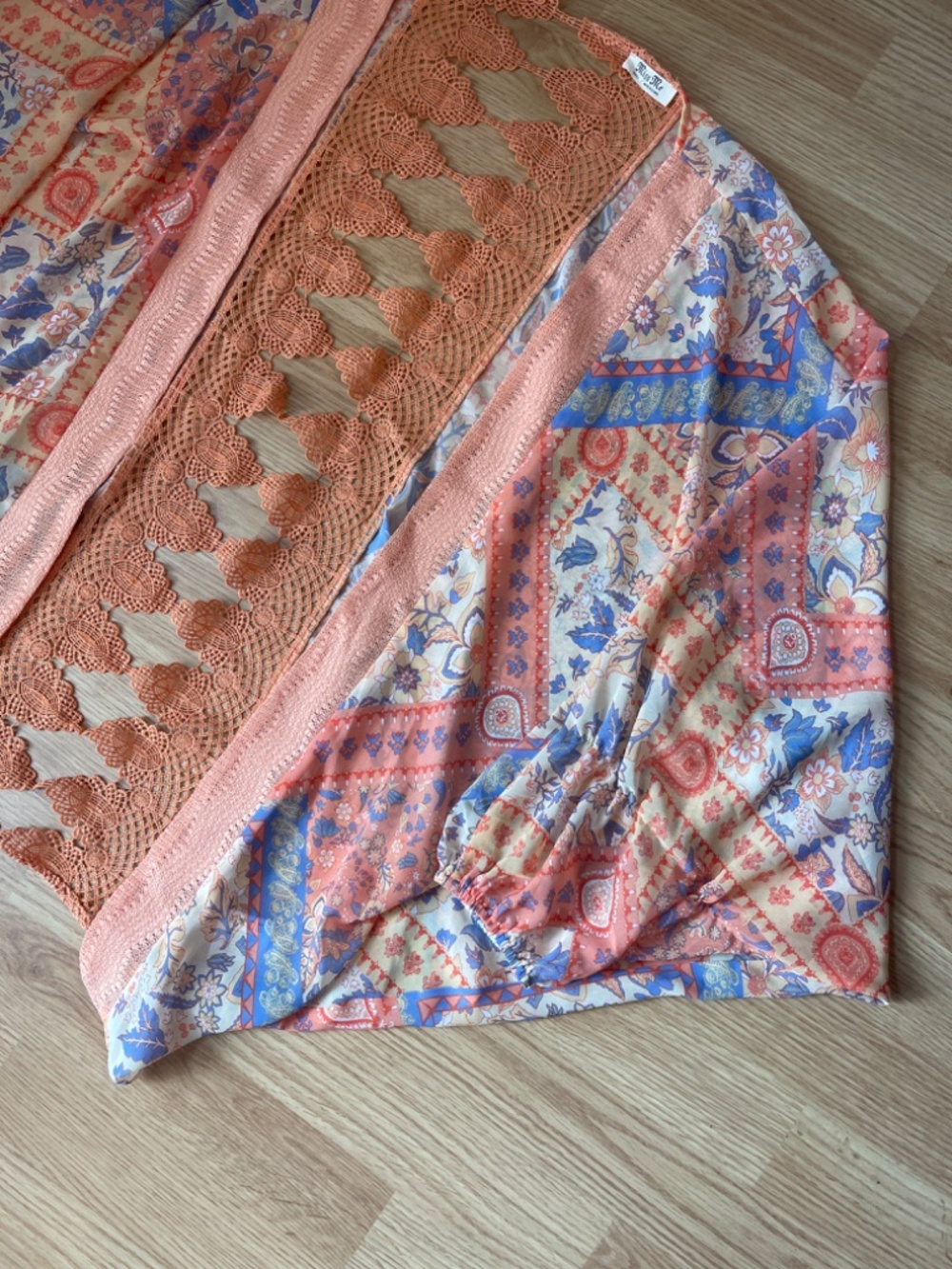 Miss Me Orange Paisley Crochet Western Boho Kimono Top Size Small - Picture 3 of 10